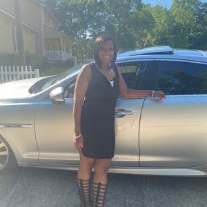 Meet your Posher, Lacy